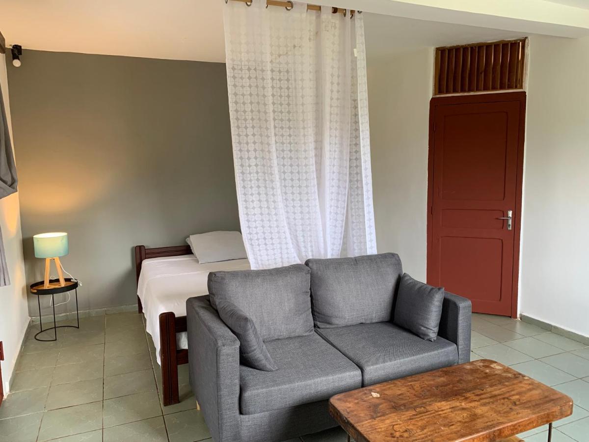 Spacieux Appartement T1 Bis Mamoudzou Hyper Centre Exterior photo